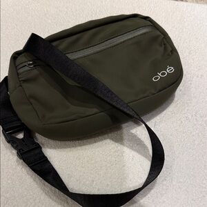 obé Olive Green Men's Sling Belt Bag with Black Strap